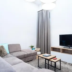 https://super-central-apartment-with-a-c.inbudapesthotels.com