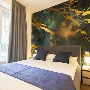 https://apt-porta-romana-cozy.italymilanhotels.net